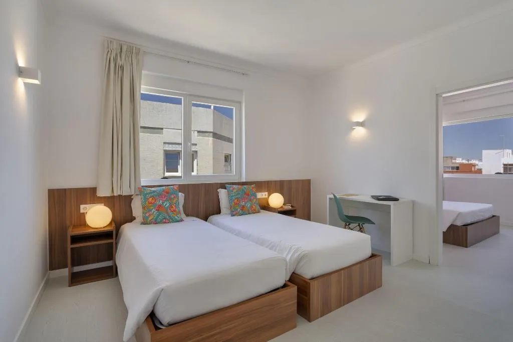 Room, Next Inn, Algarve