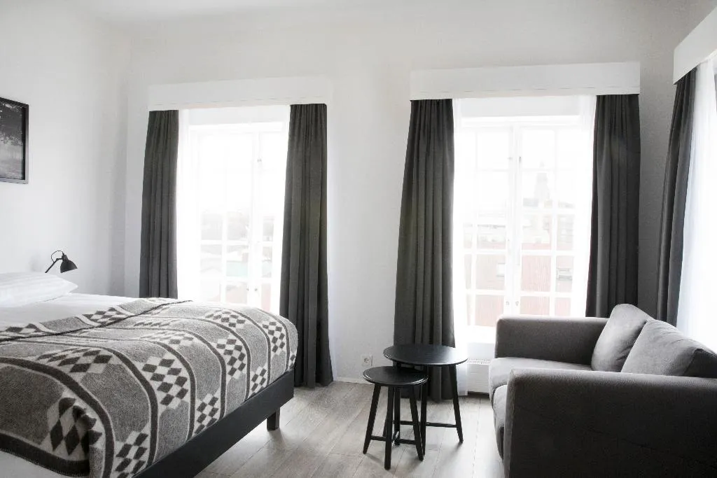 Double or Twin STANDARD Room, Fosshotel Raudara, Reykjavik