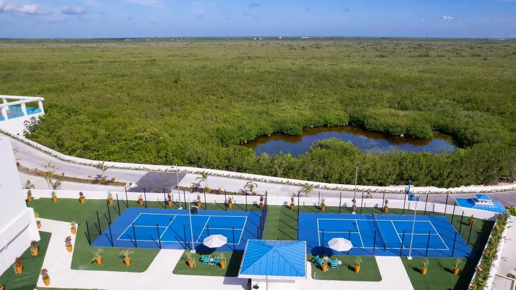 Sports and Entertainment, Margaritaville Island Reserve Riviera Maya, Cancun Area