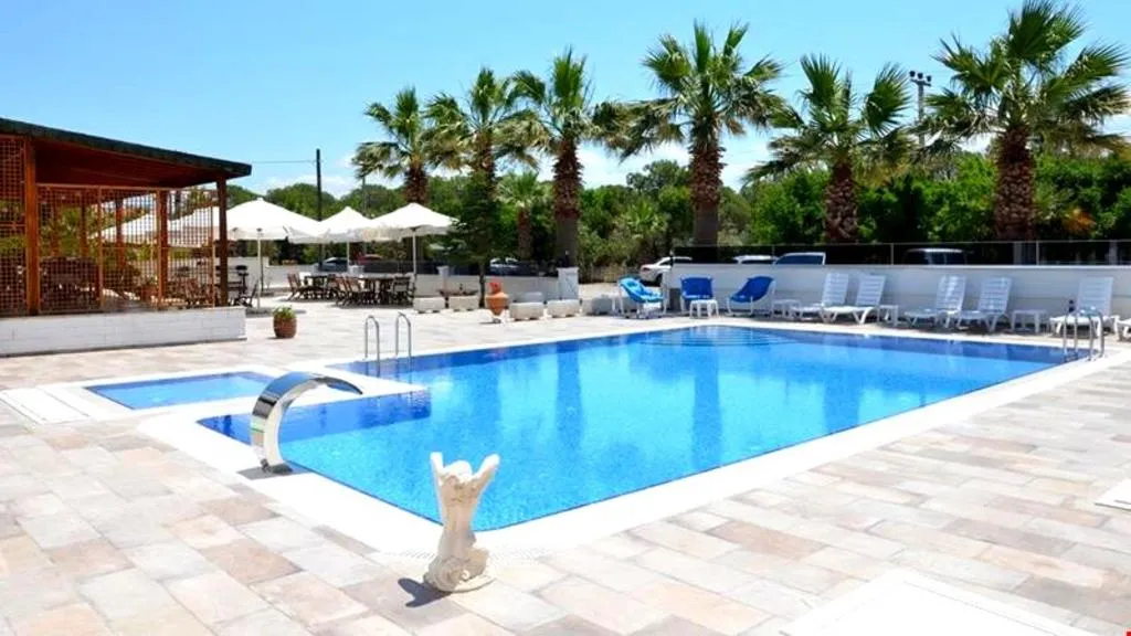 Pool, Tunan Motel, Izmir