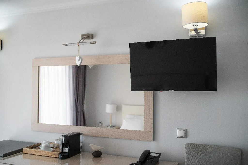 DOUBLE ONE BED Room, La Luna, Skiathos