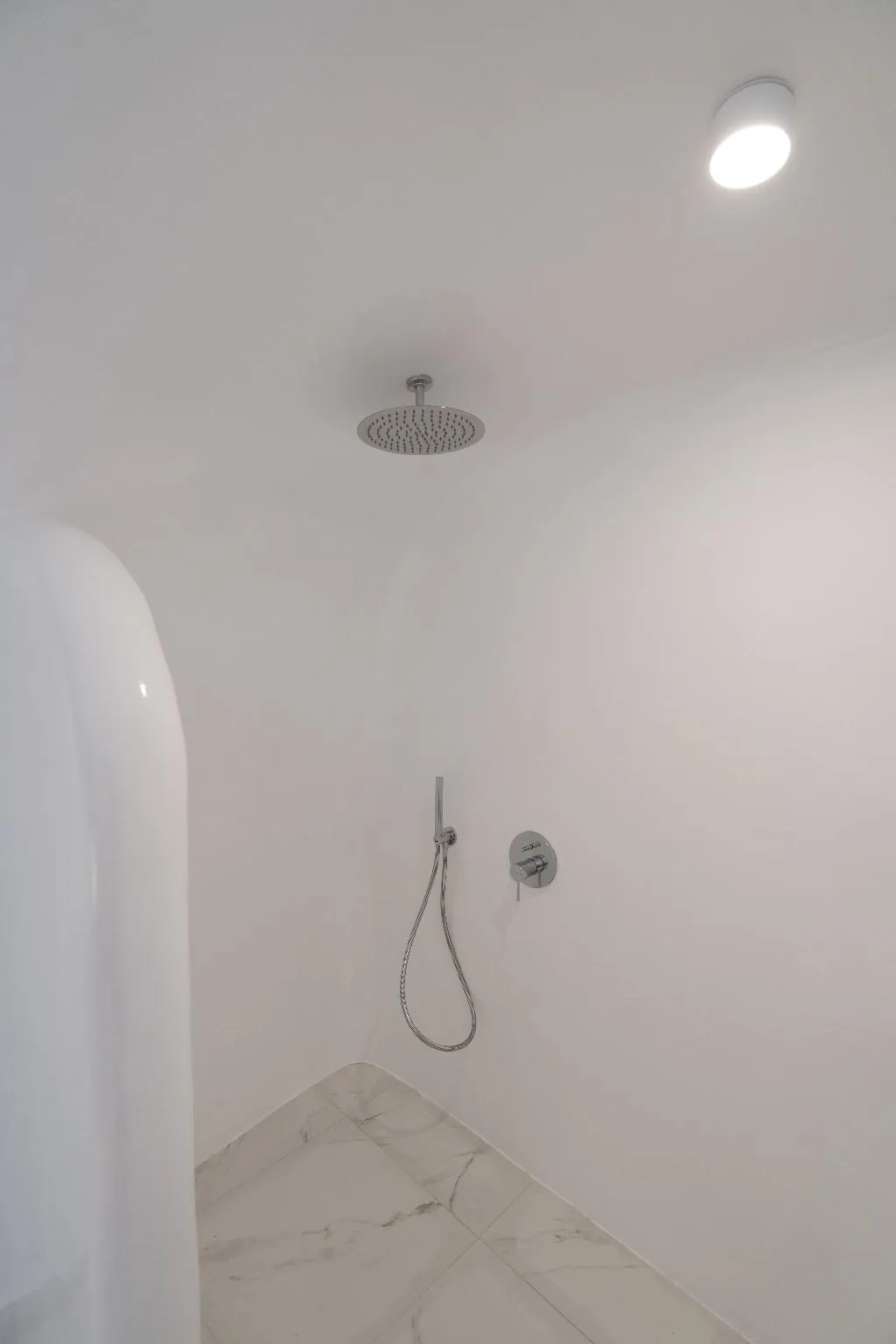 SUITE CAPACITY 5 ONE BEDROOM Room, White Concept Caves, Santorini