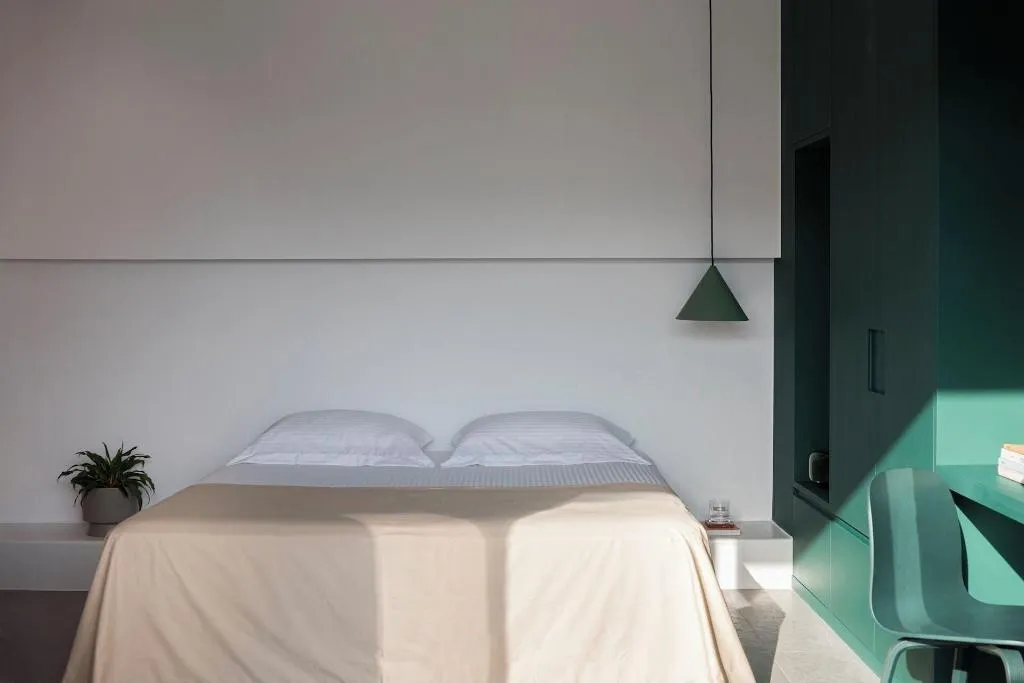 Room, Neo Luxury Suites, Santorini