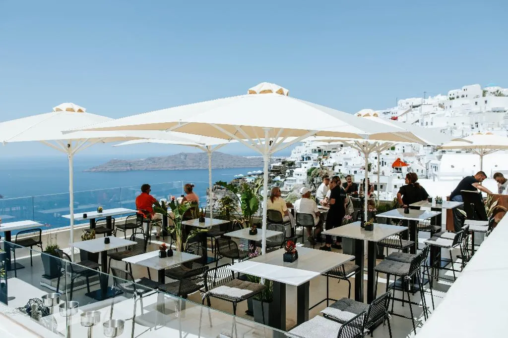 Bar, Avianto Luxury Suites, Santorini