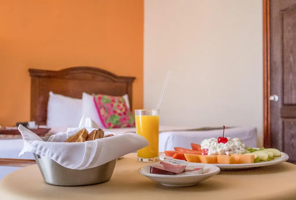 Room, Plaza Campeche, Cancun Area