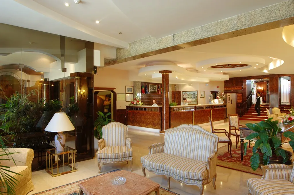 Lobby, Afonso V, Porto