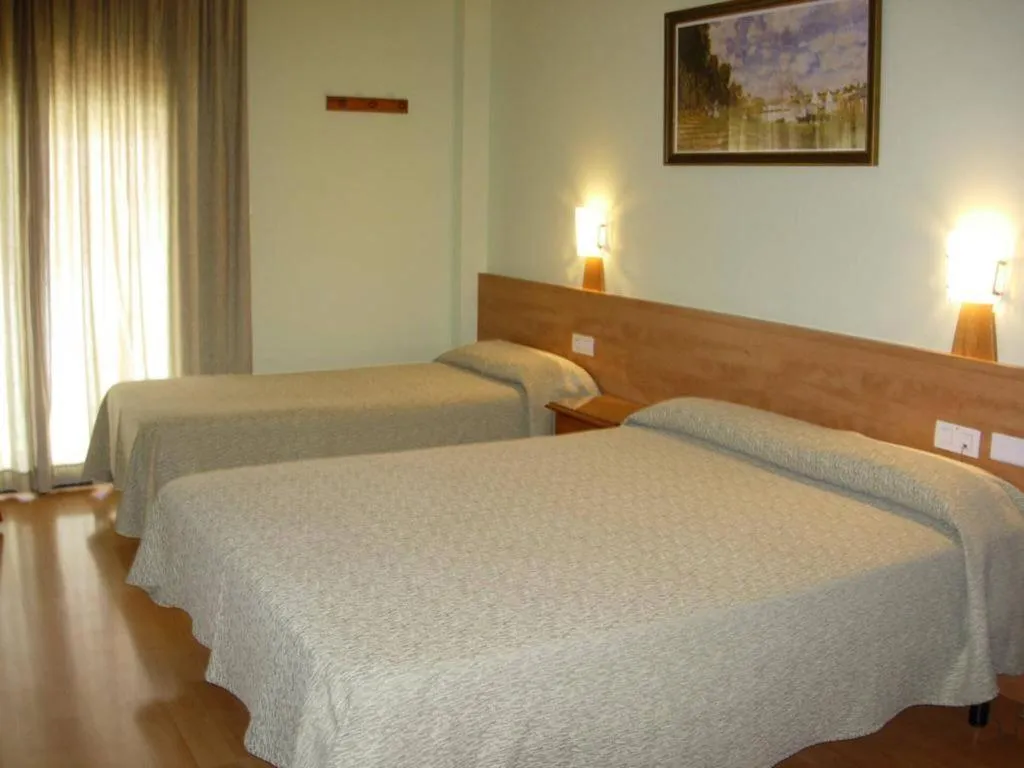 DOUBLE STANDARD Room, Flora Parc, Barcelona