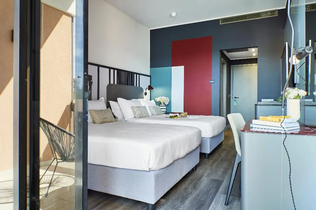 DOUBLE TWO DOUBLE BEDS Room, Villa Pamphili, Rome