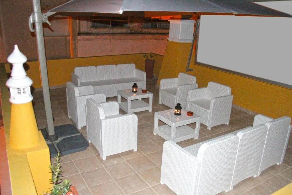 Terrace, NDS Prestige Guesthouse and Suites - Urban Chic Co, Algarve