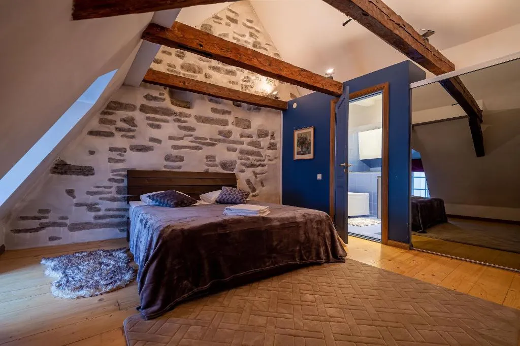 Room, Tallinn Apartments & Rooms - Old Town, Tallinn