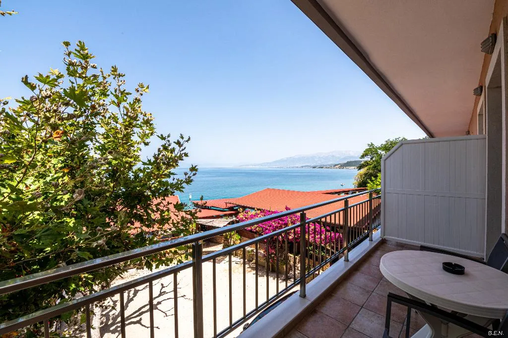 TRIPLE SEA VIEW Room, Castella Beach, Athens