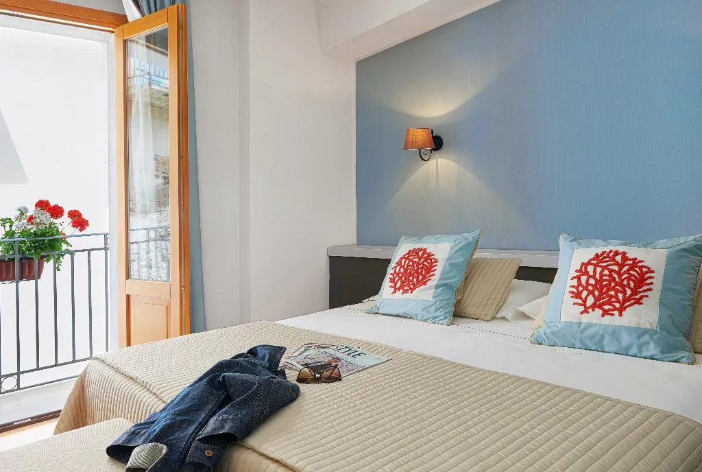 Double or Twin WITH BALCONY Room, Al Madarig, Palermo