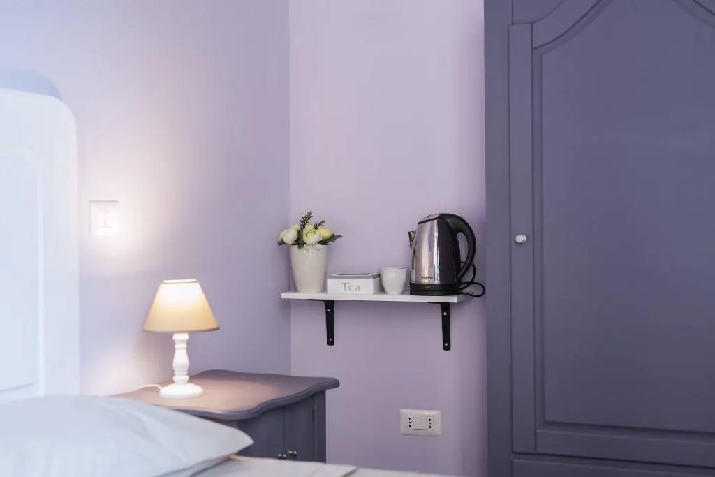 Room, Dimora Partenopea, Naples