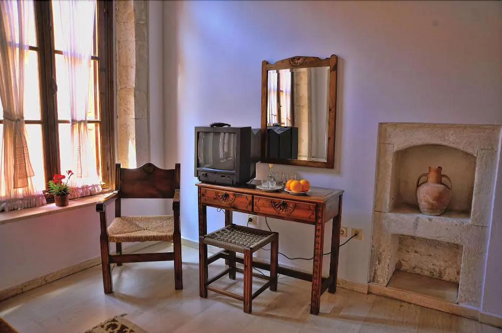 Room, Byzantine Hotel, Crete