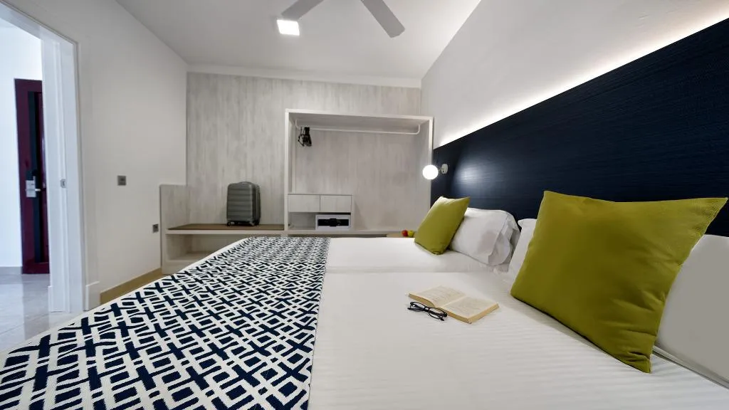 APARTMENT WITH TERRACE Room, Broncemar Beach, Fuerteventura