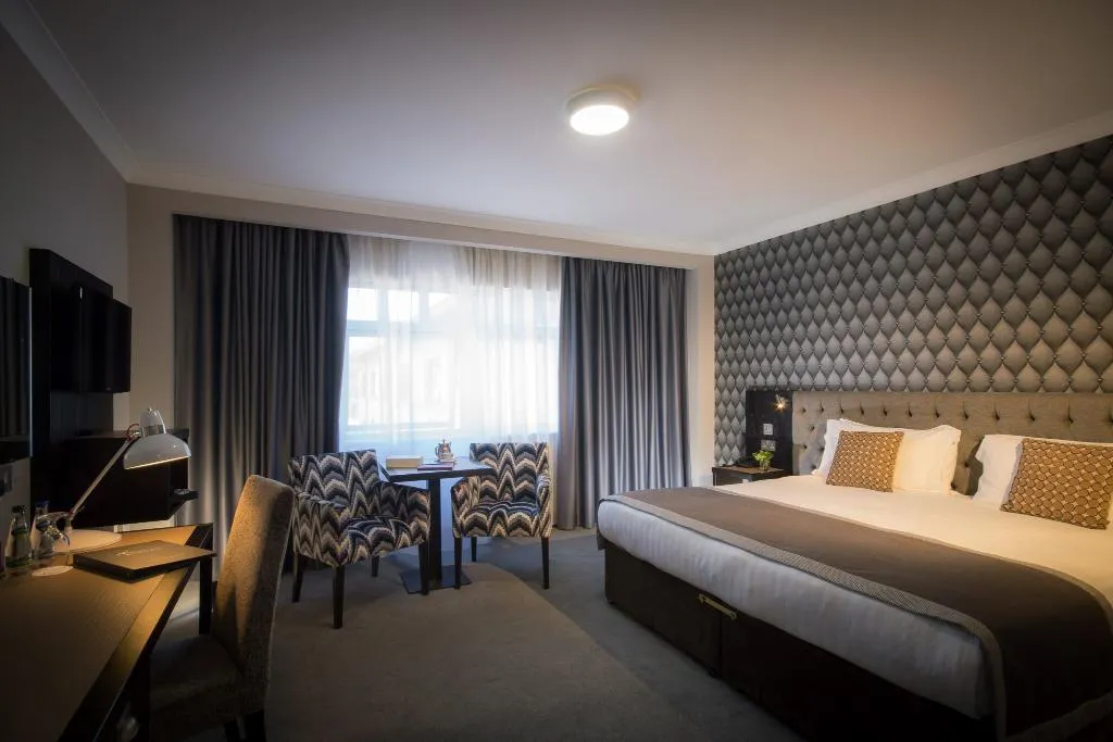 Room, Oriel House Hotel, Cork