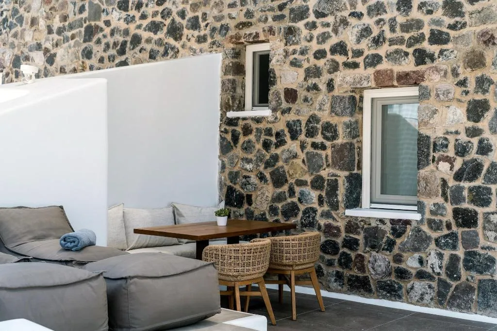 Room, Victoria Caves, Santorini