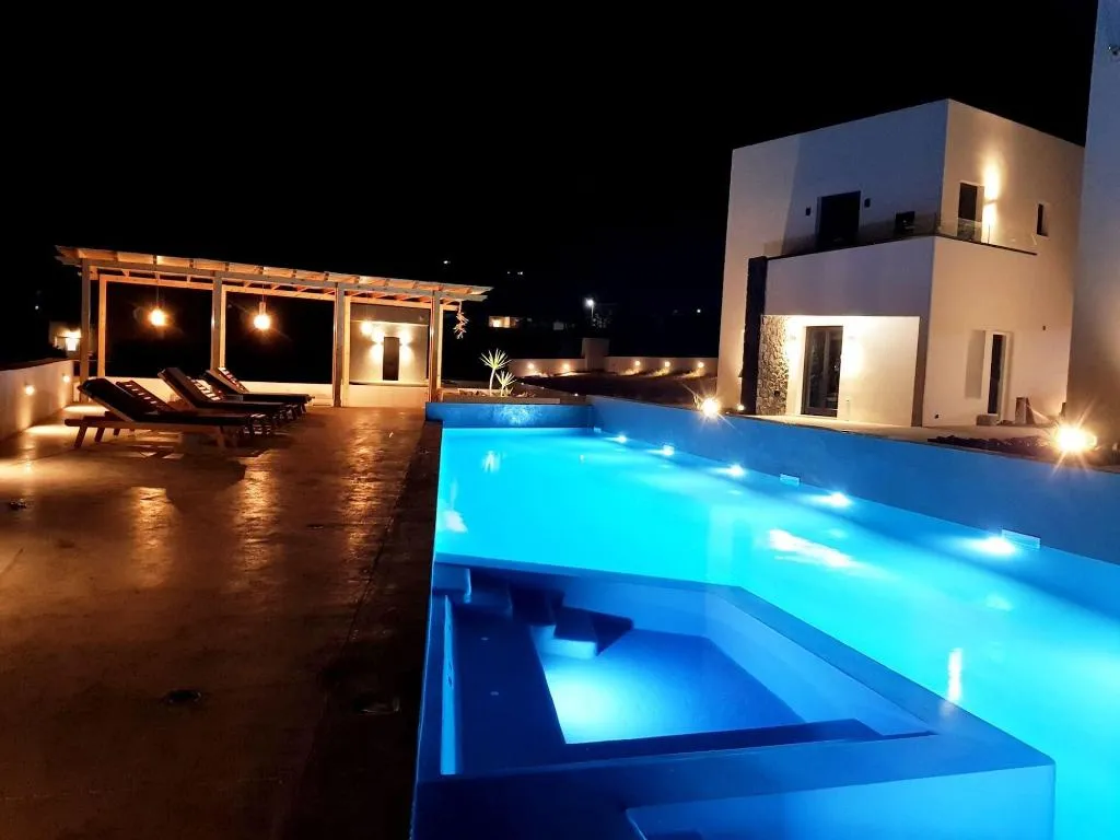 Sports and Entertainment, MyLithos Suites, Santorini