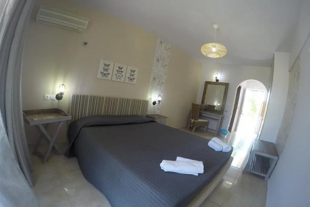 STUDIO GARDEN VIEW Room, Yianna Studios, Rhodes
