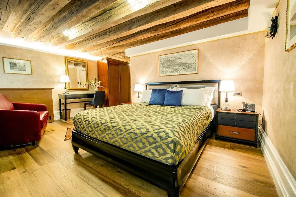 Room, EGO' Residence Venice, Venice