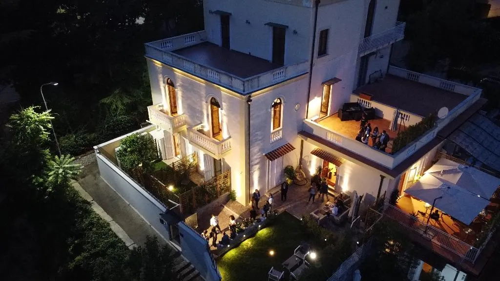 General view, Relais Villa Montedonzelli, Naples