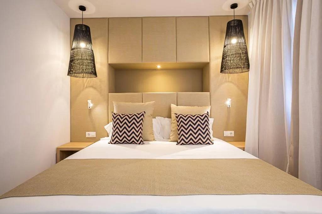 SUITE TWO BEDS Room, Migjorn Ibiza Suites And Spa, Ibiza