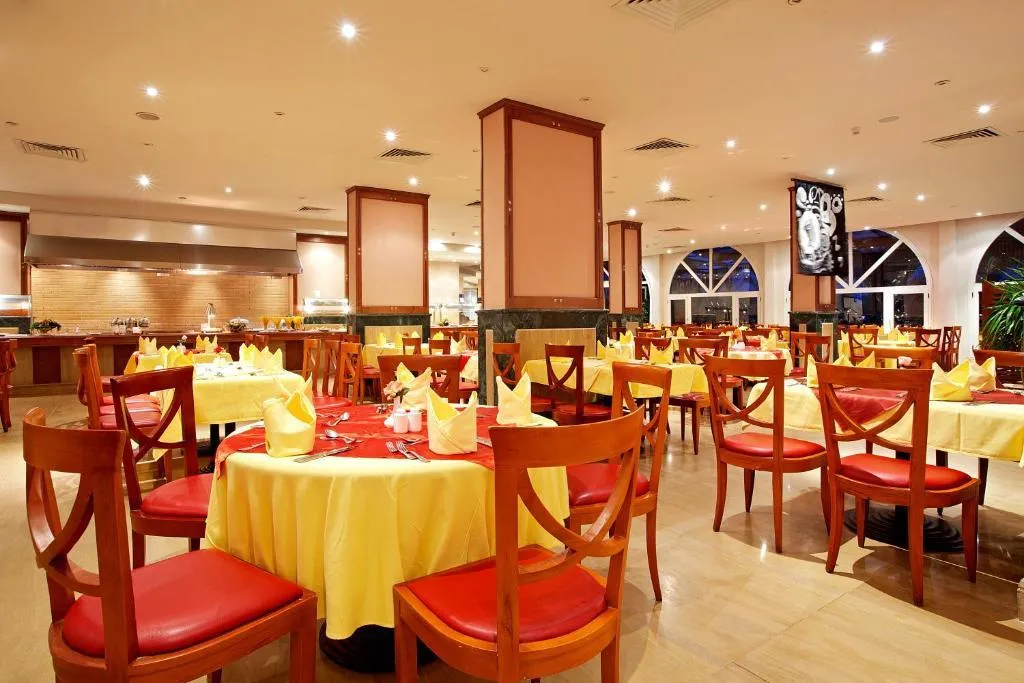 Restaurant, Golden Beach Resort, Red Sea Riviera