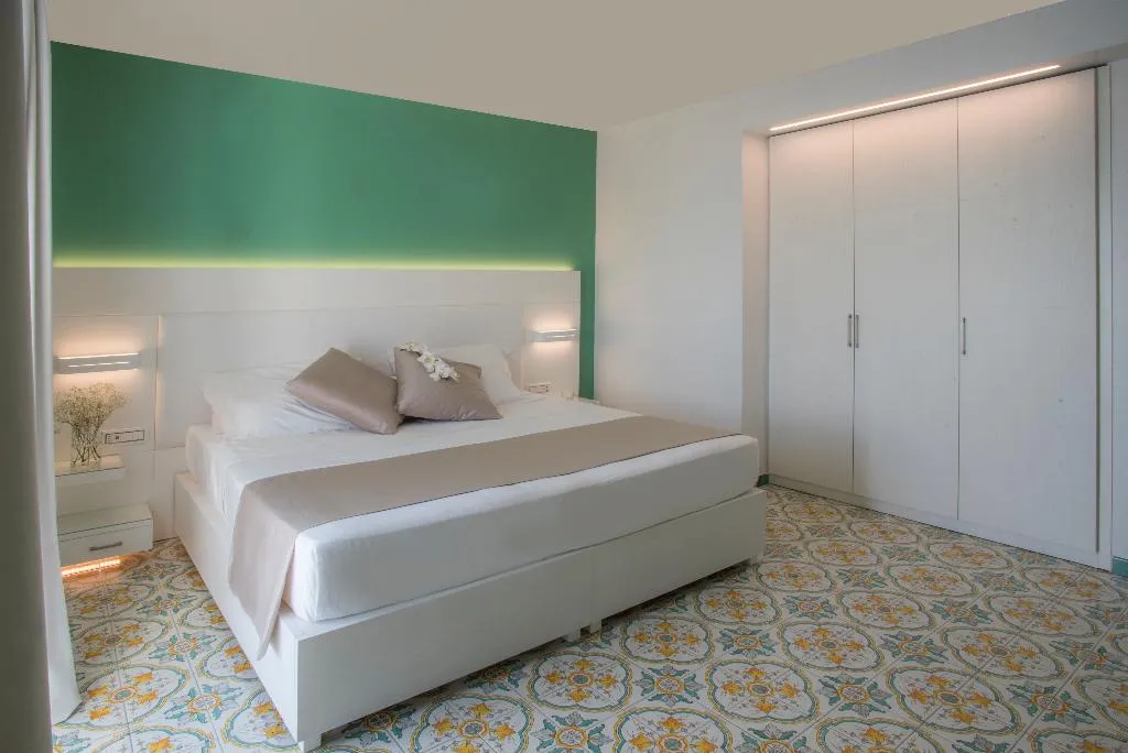 DOUBLE SUPERIOR Room, Lloyd's Baia, Naples