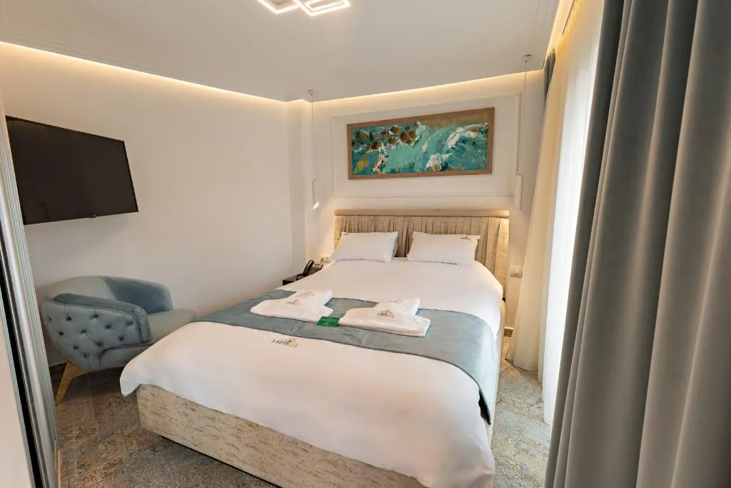 JUNIOR SUITE CAPACITY 1 Room, Lazar Lux Suites - Ammoudara, Crete