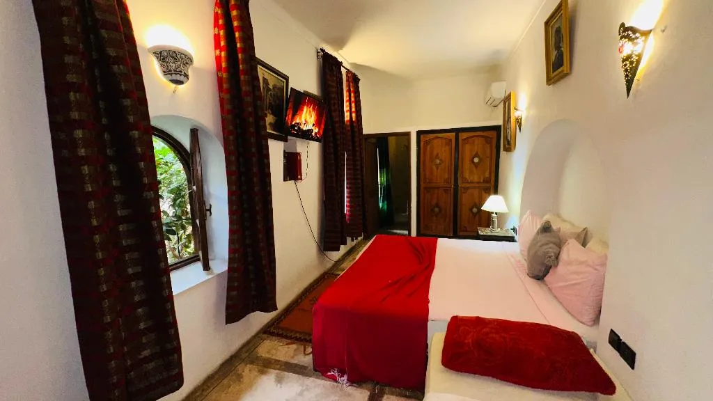 DOUBLE ONE BEDROOM ONE BATHROOM Room, Riad Dar El Bacha, Marrakech