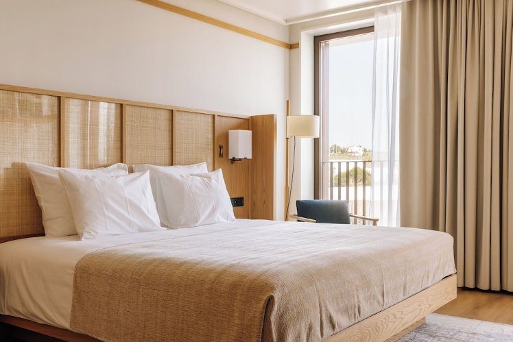 Aethos Ericeira, Lisbon