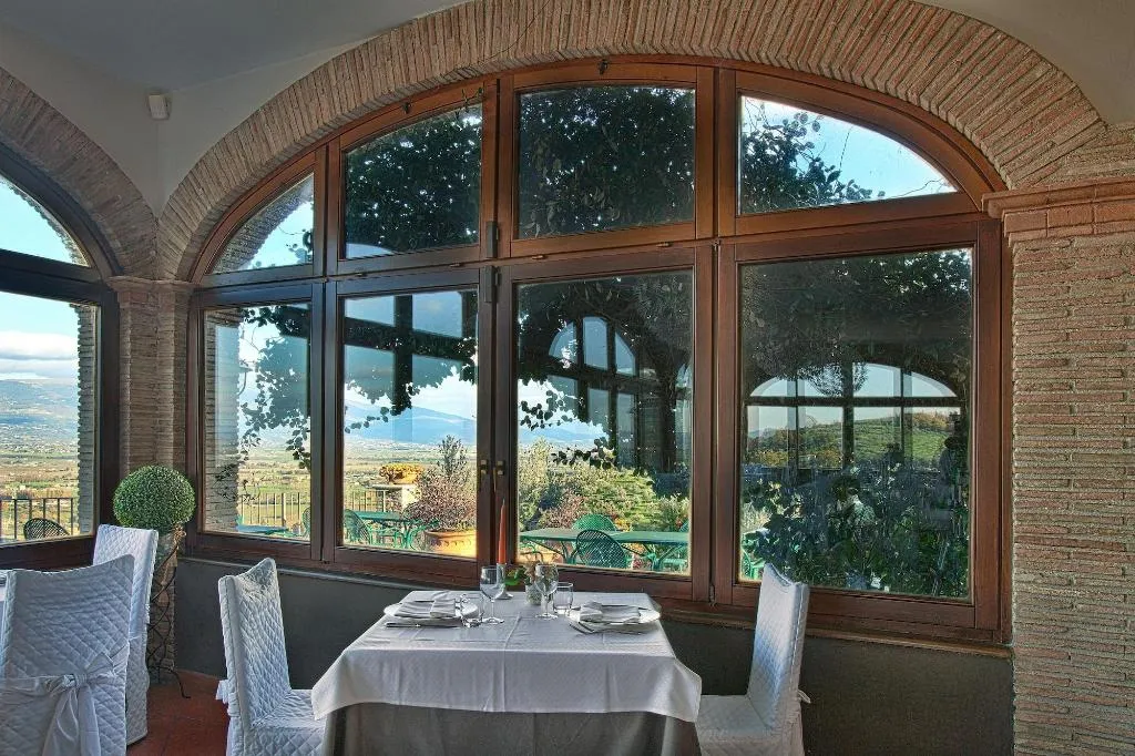 Restaurant, Poggio Degli Olivi, Perugia