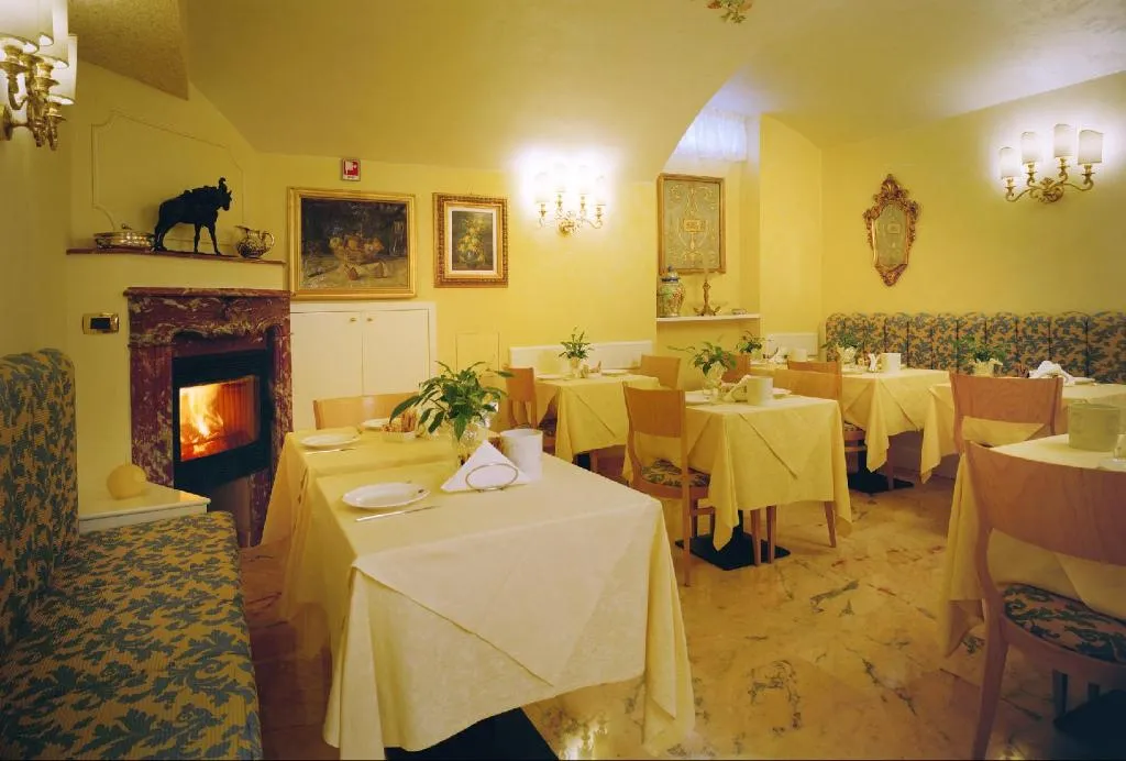 General view, Boutique Hotel Dieci, Milan