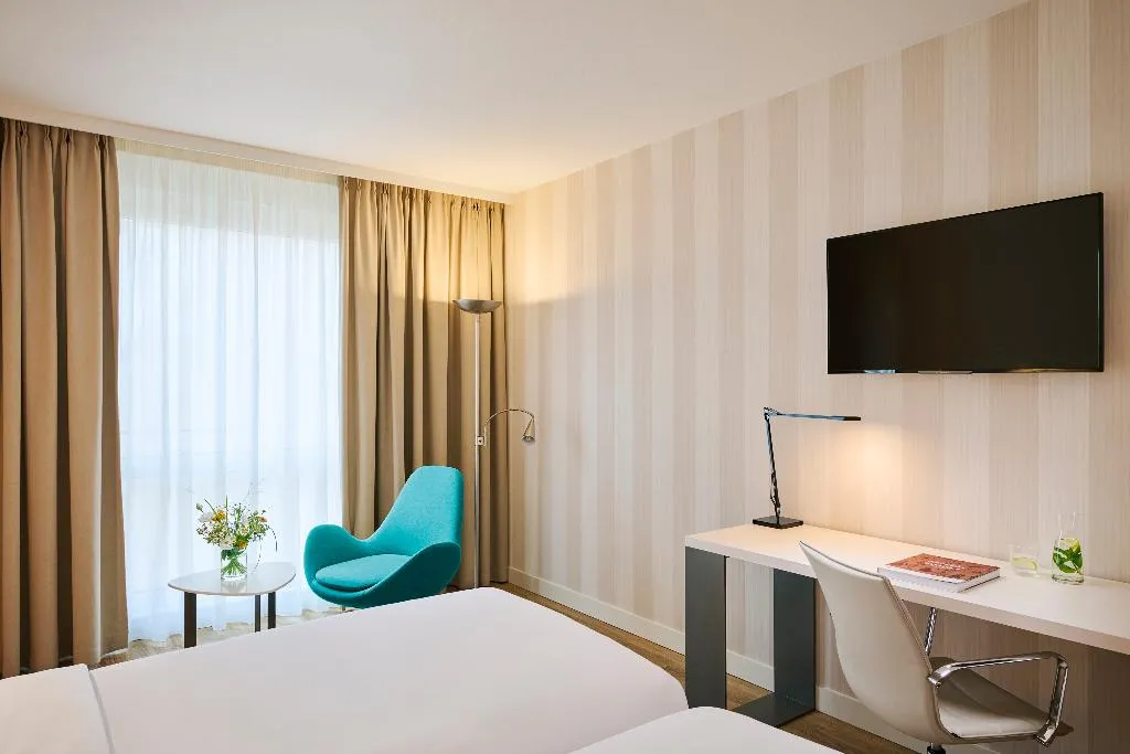 DOUBLE STANDARD Room, NH Berlin Alexanderplatz, Berlin