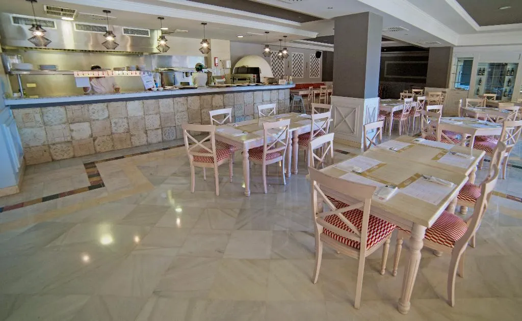 Restaurant, Holiday World Village Affiliated by Meliá, Costa Del Sol