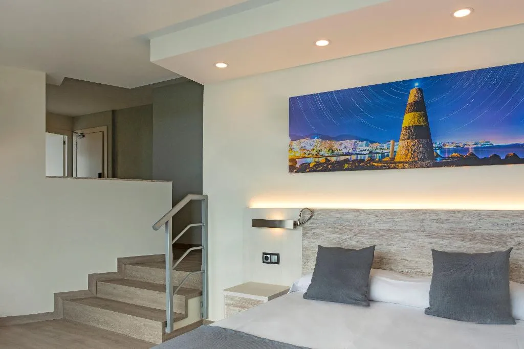 JUNIOR SUITE STANDARD Room, Medplaya Bali, Costa Del Sol
