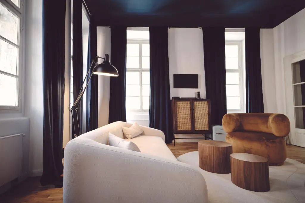 DOUBLE DELUXE KING BED Room, Domus Balthasar, Prague