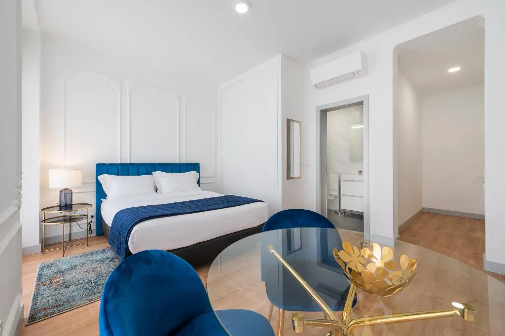 APARTMENT CITY VIEW Room, Via Augusta 129, Lisbon