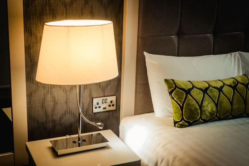 TRIPLE DELUXE TWO BEDS Room, Isaac's Cork, Cork