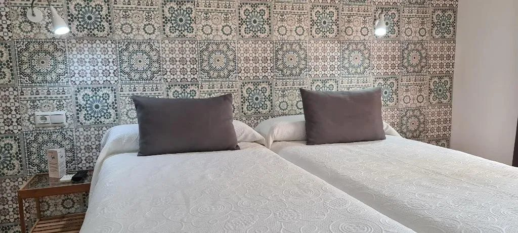 Room, Guadalupe Cozy Inns, Costa Del Sol