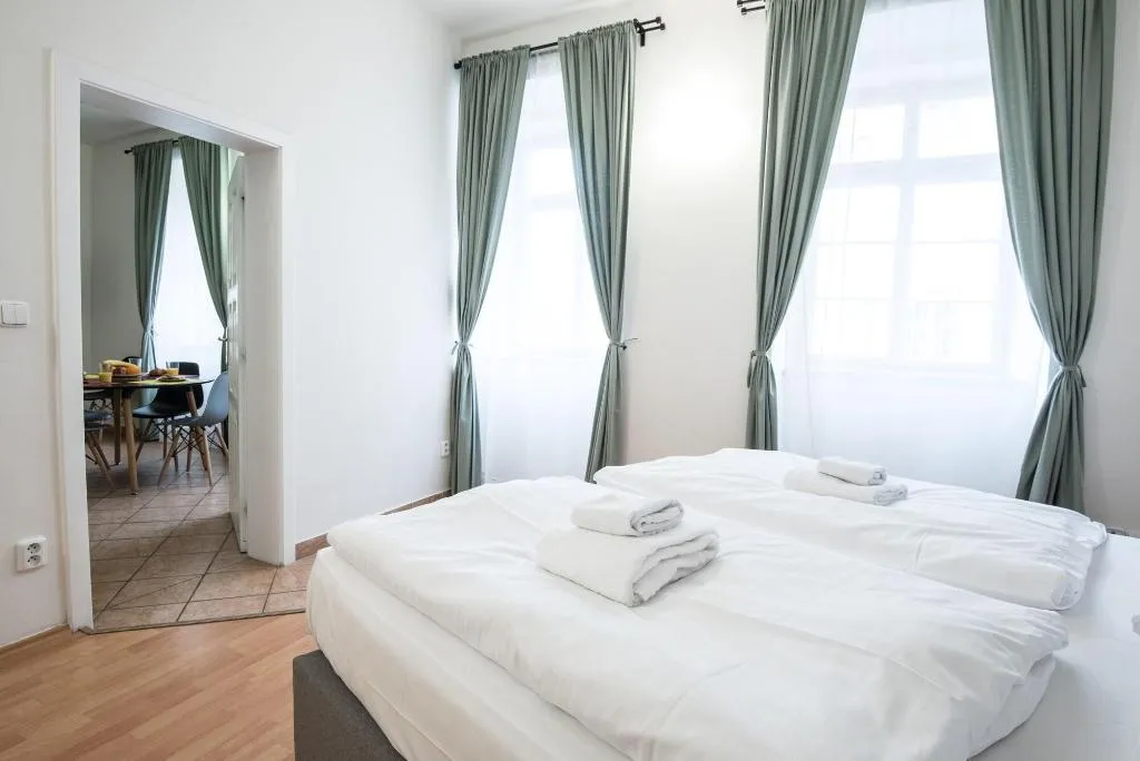 APARTMENT THREE BEDROOMS Room, Boutique Apartments White Swan, Prague