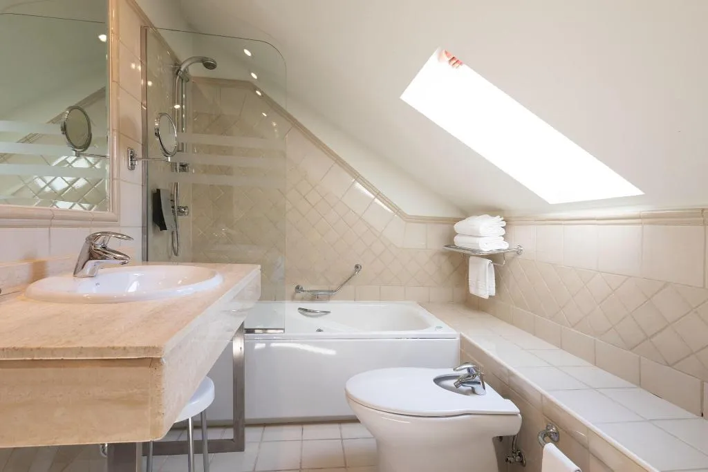 SINGLE STANDARD Room, San Juan de los Reyes, Madrid
