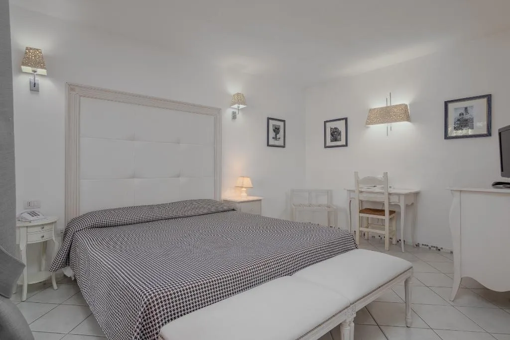 DOUBLE SUPERIOR Room, The Pelican Beach Resort & Spa - Adults Only, Olbia