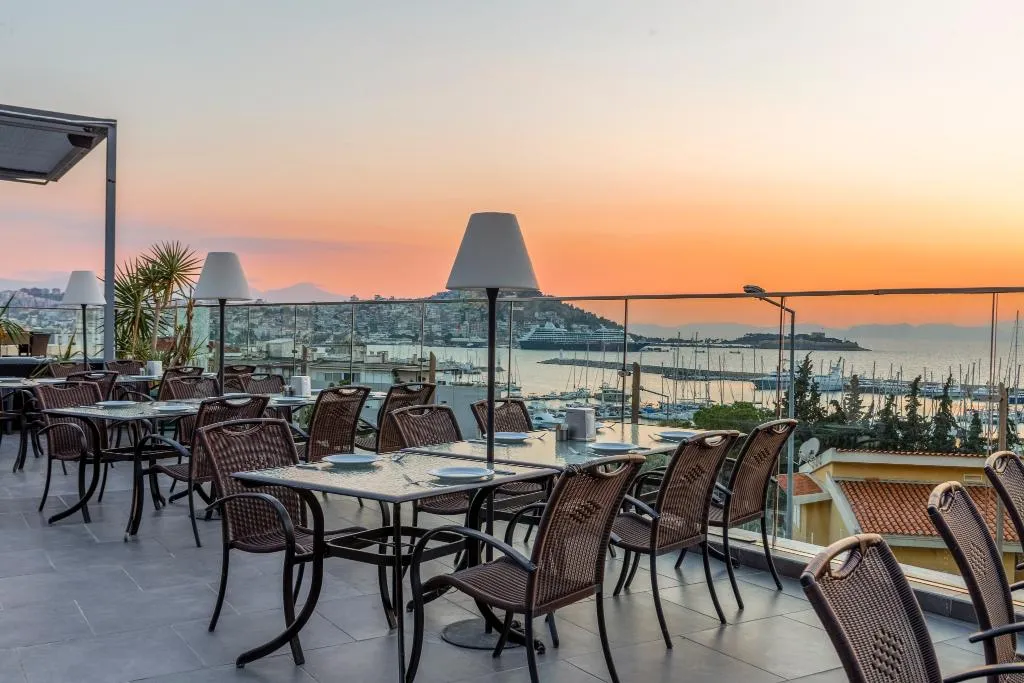 Terrace, Marina Hotel Kusadasi, Izmir
