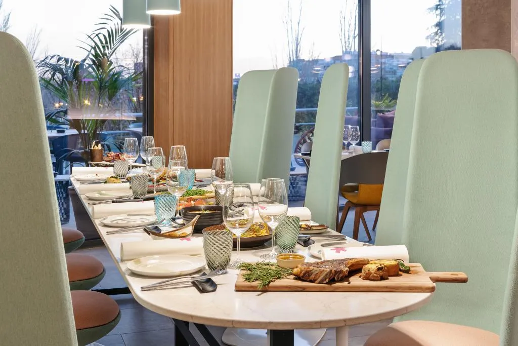 Restaurant, Ibis styles Madrid City Las Ventas, Madrid