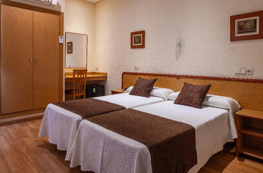 Double or Twin ECONOMY Room, Mediodia, Madrid