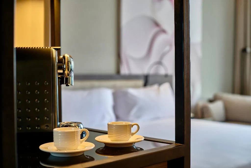 DOUBLE CLUB KING BED Room, Crowne Plaza West Cairo - Arkan, Cairo