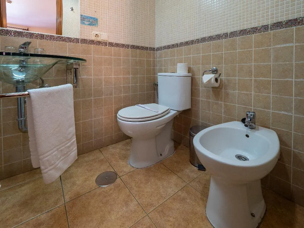 Double or Twin TWO BEDS Room, Marina, Costa De La Luz