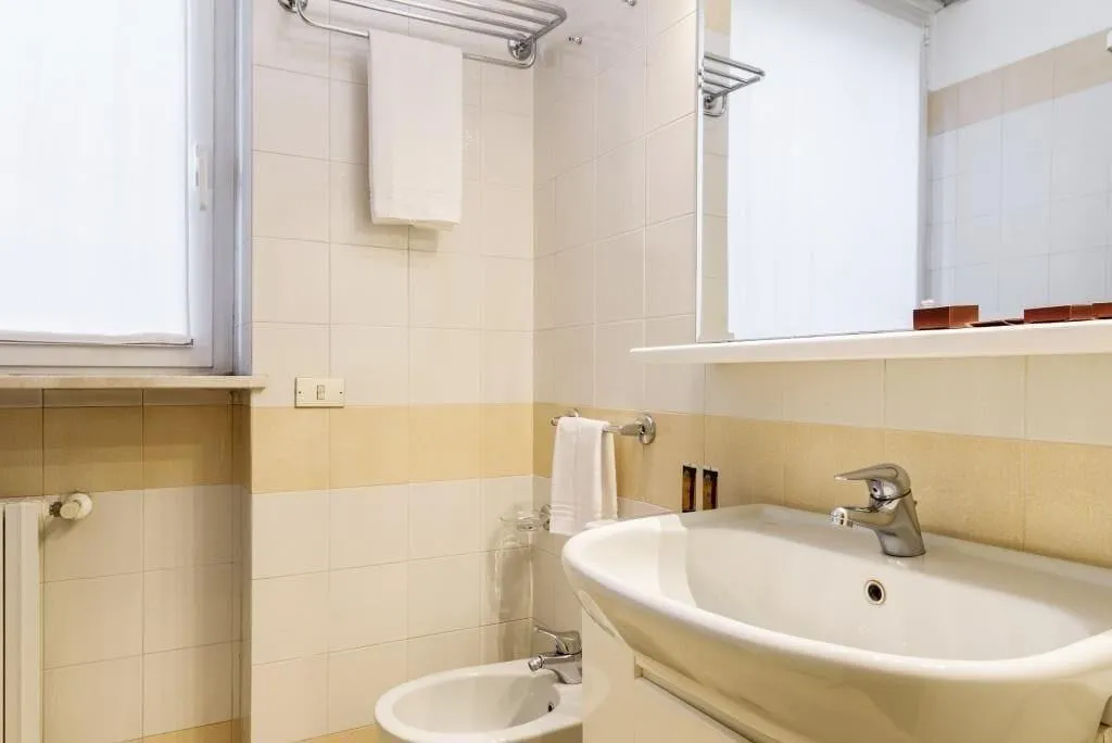Room, Residence Cimarosa, Milan