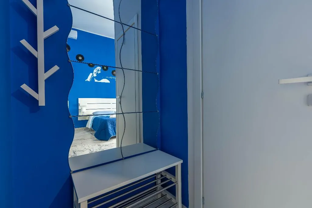 DOUBLE STANDARD Room, B&B Colori e Note, Naples